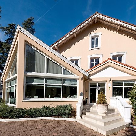 Logis Hotel Les Cedres Bleus Aurec-Sur-Loire Extérieur photo